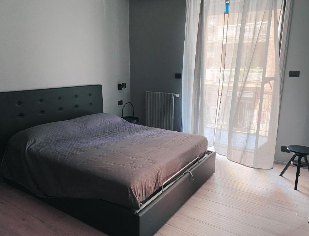 Duo Apartment Σαλέρνο Εξωτερικό φωτογραφία