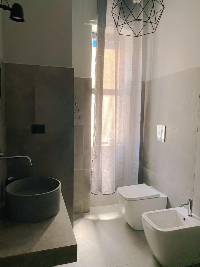 Duo Apartment Σαλέρνο Εξωτερικό φωτογραφία